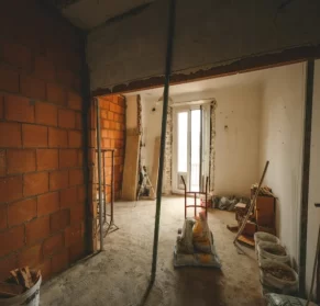 Stavební připravenost před stavbou kamen: Na co si dát pozor